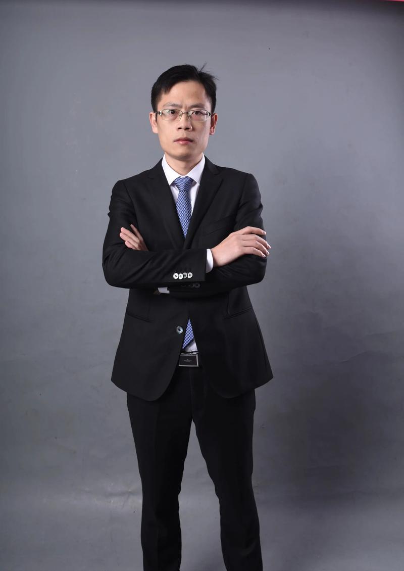 马彩华 视觉与舞美负责人